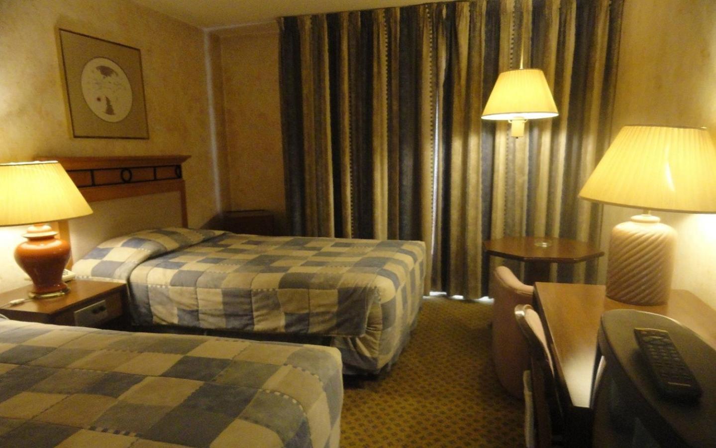Petra Palace Hotel Вади Муса Экстерьер фото